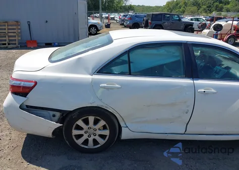 2009 Toyota Camry Hybrid z USA, uszkodzony, nr VIN 4T1BB46K99U087885